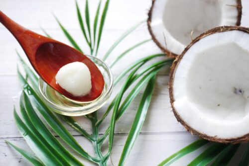 Unlock Beauty Secrets: 8 Anti-Aging Uses of Coconut Oil