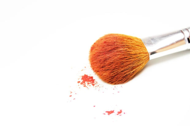 Makeup brush and powder 